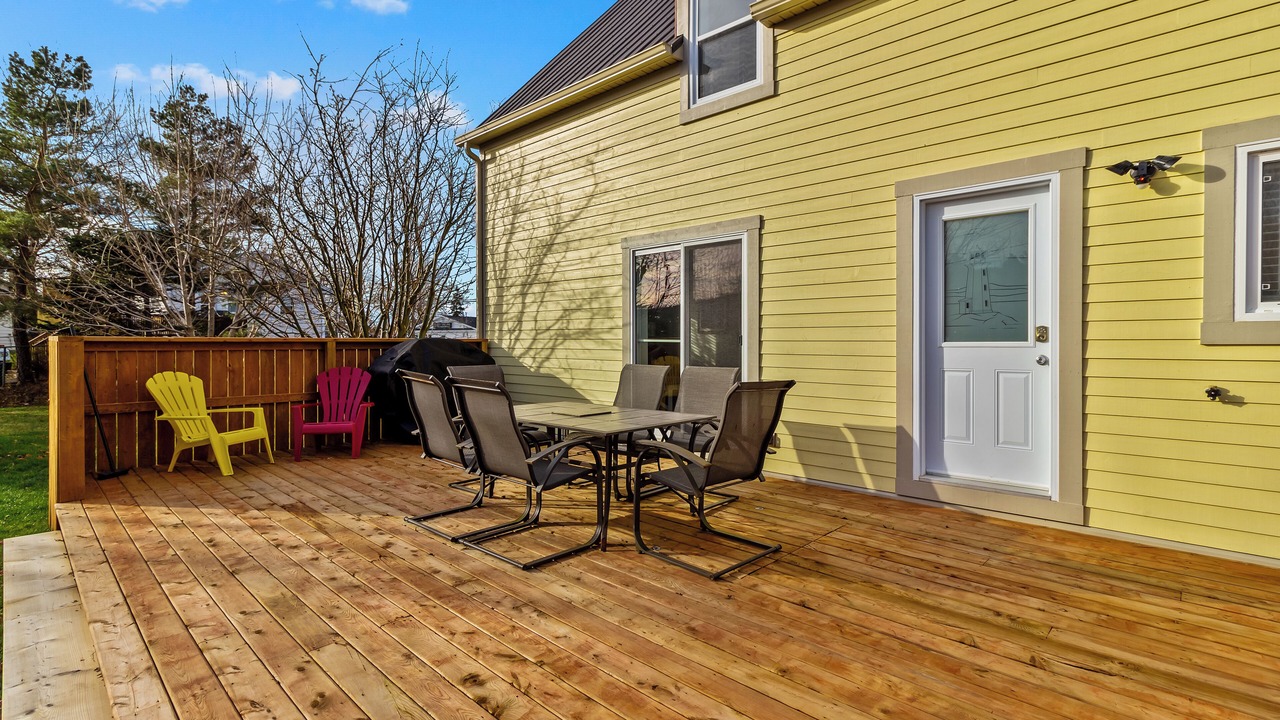 Photo of Outdoor in Holyrood