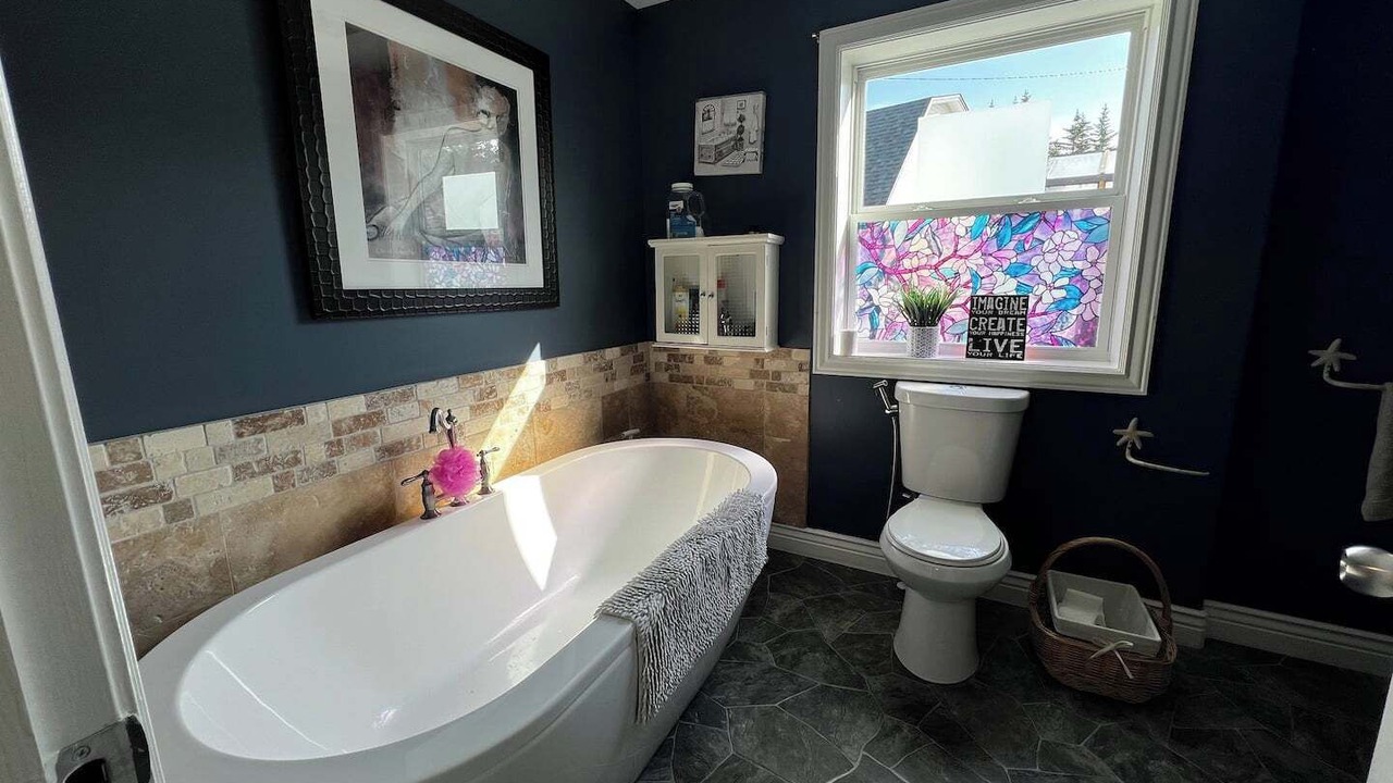 Photo of Bathroom in Harbour Main