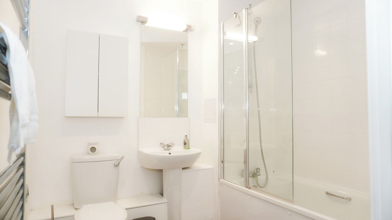 Photo of Bathroom in Barking