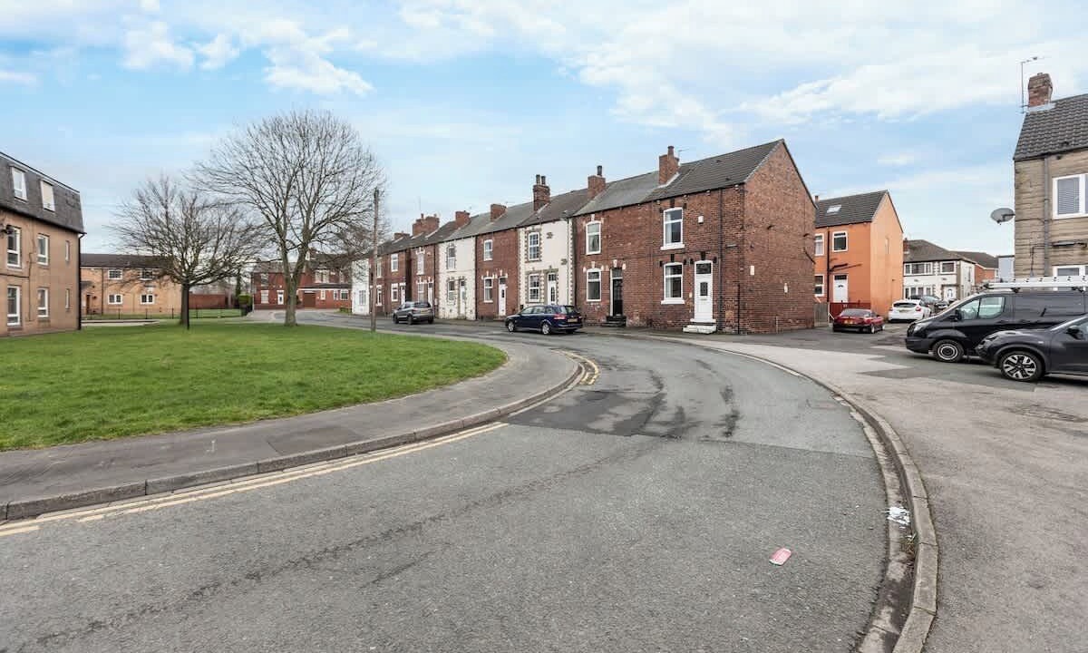 Photo of Others in Purston Jaglin