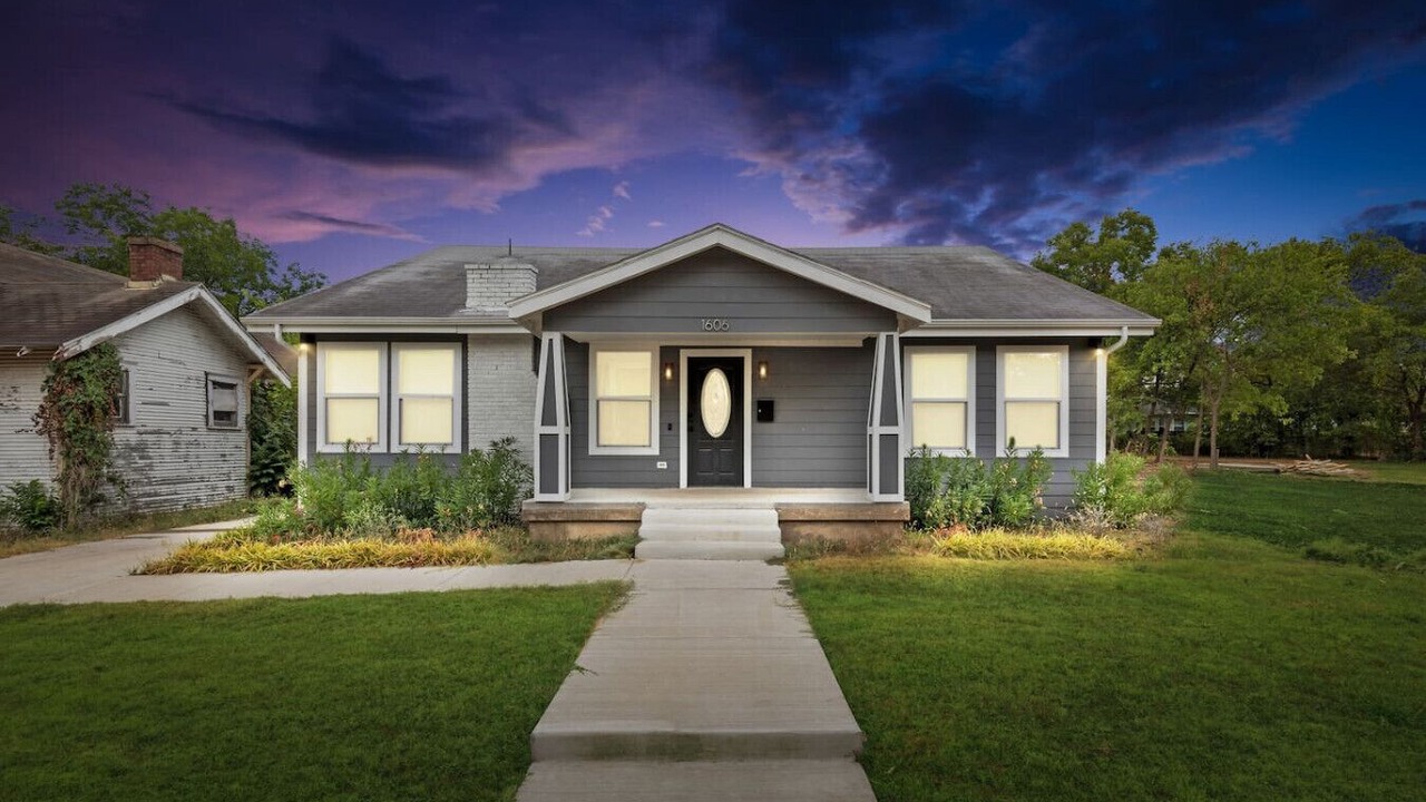 Photo of Outdoor in Oak Cliff