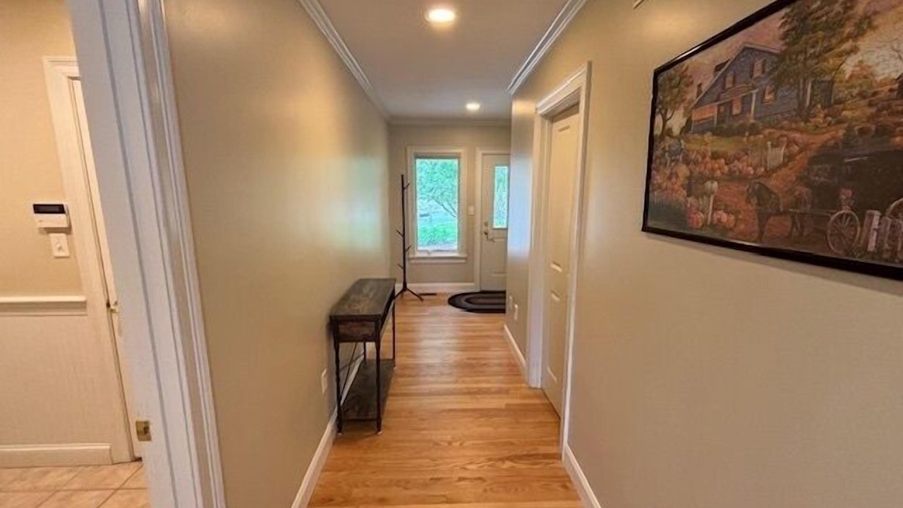 Photo of Others in Meredith