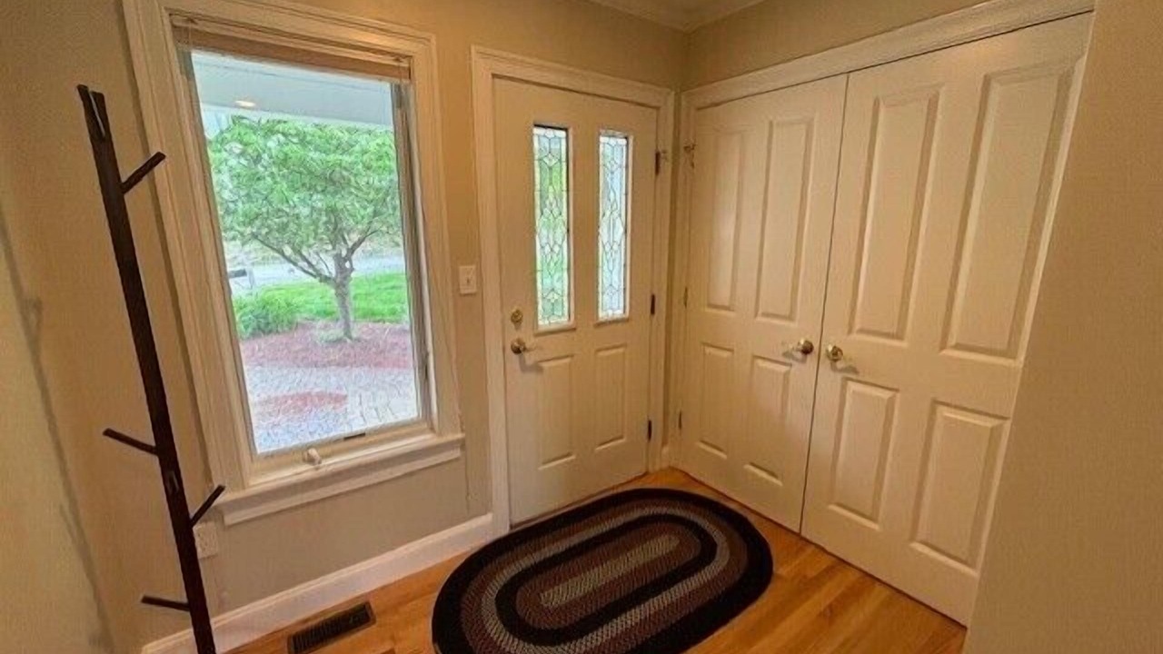 Photo of Others in Meredith