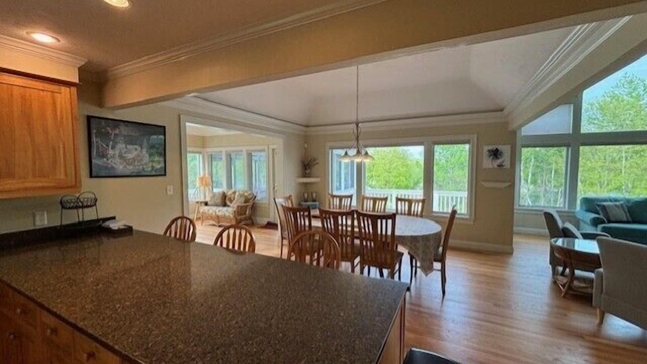 Photo of Others in Meredith