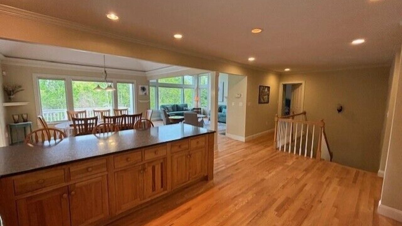 Photo of Others in Meredith