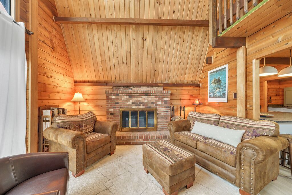 Photo of Livingroom in Piney Island
