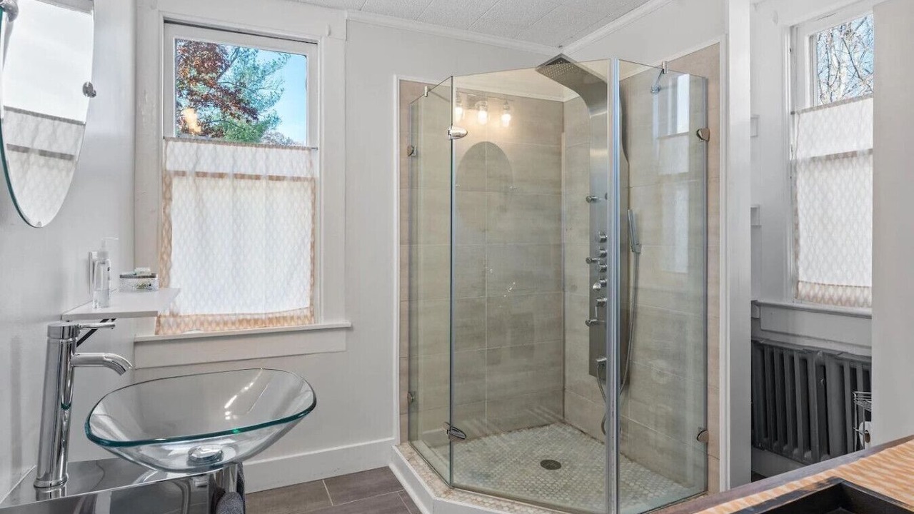 Photo of Bathroom in French Lick