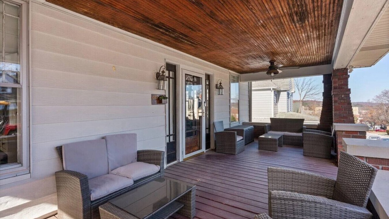 Photo of Patio Balcony in French Lick