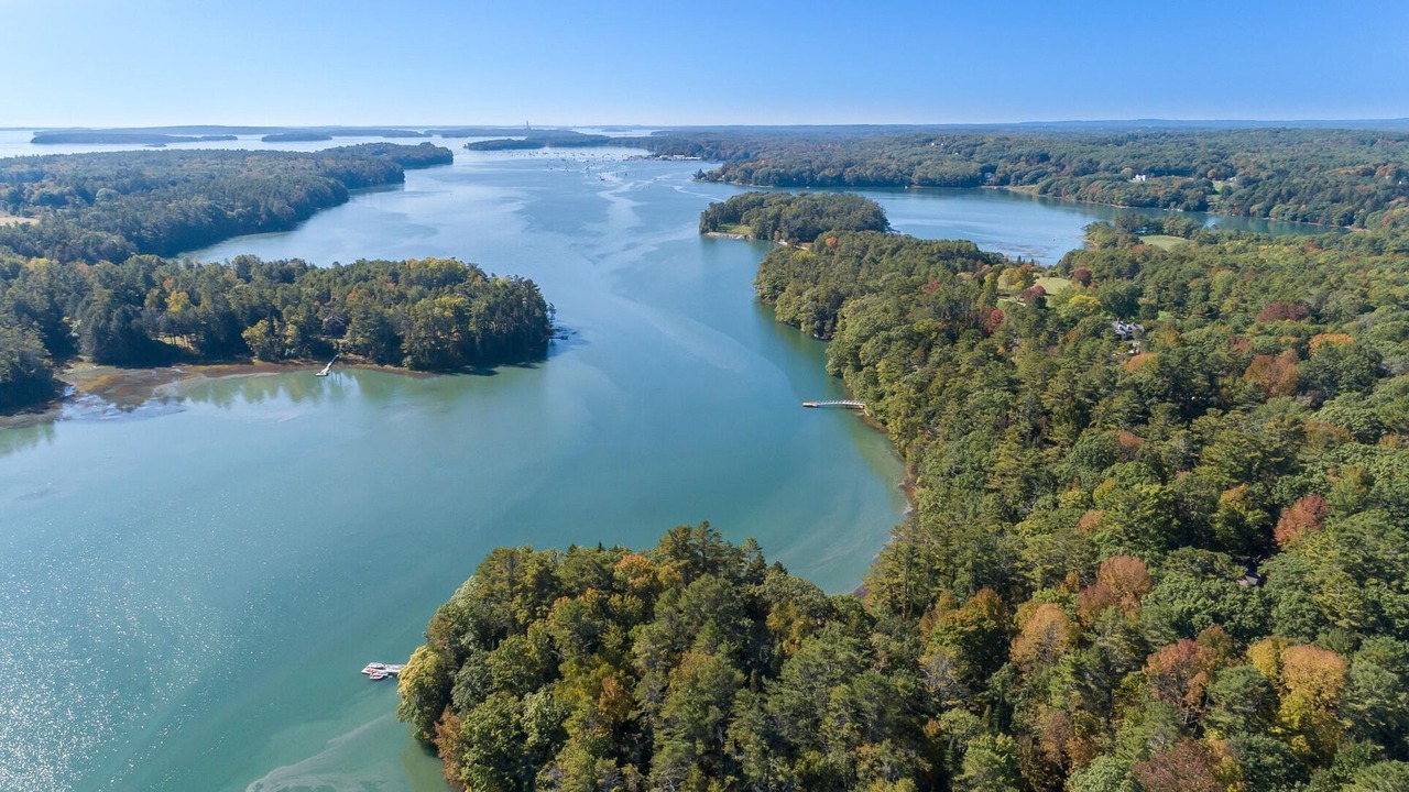 Photo of Others in Freeport