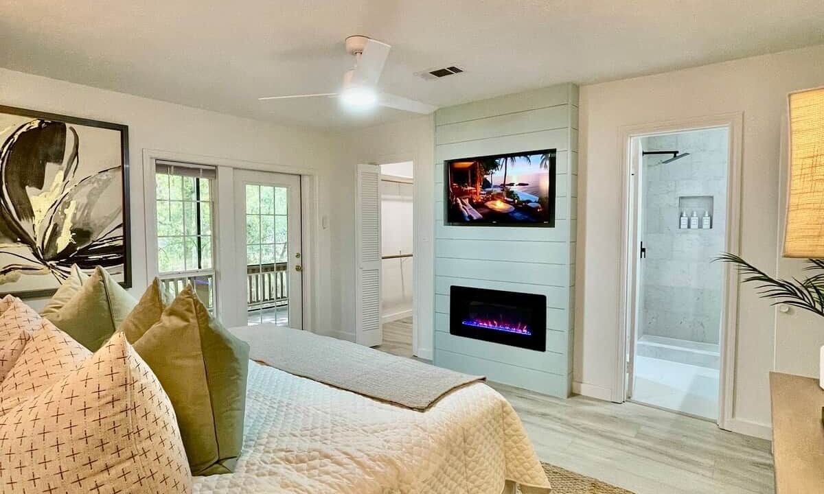 Photo of Bedroom in Panorama Village
