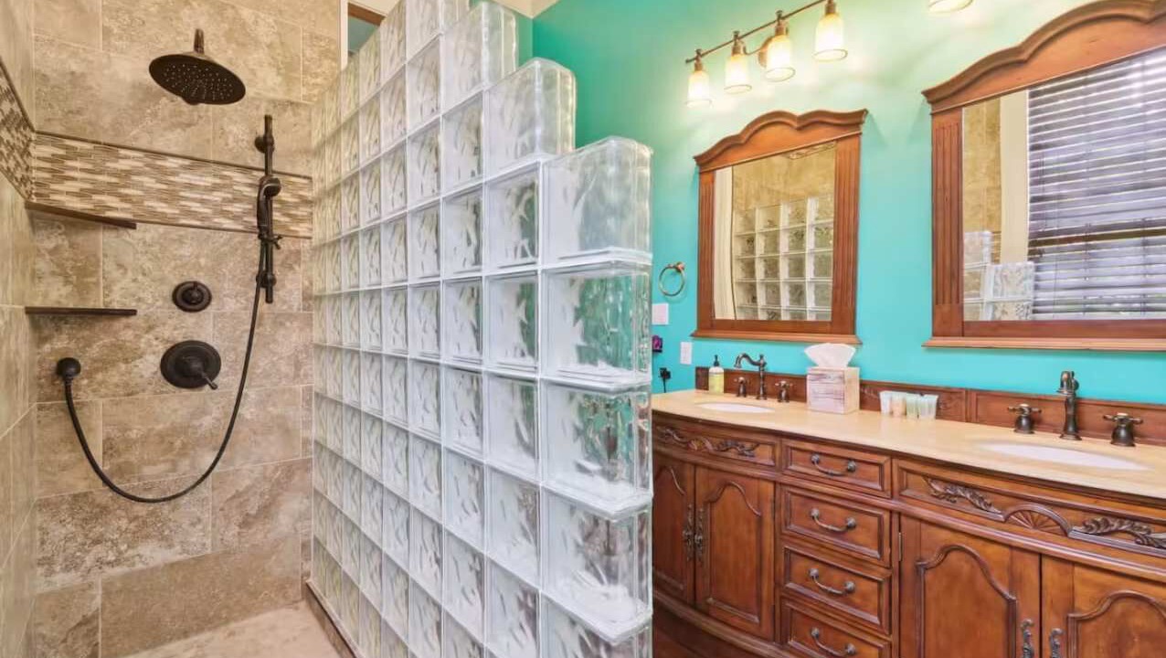 Photo of Bathroom in Faubourg Marigny