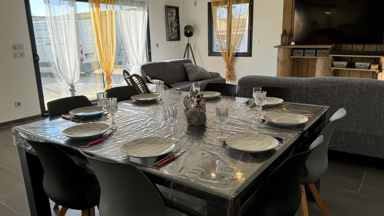 Photo of Others in Beaucaire