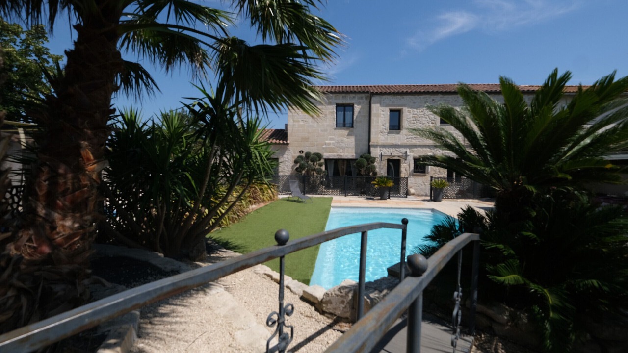 Photo of Others in Beaucaire