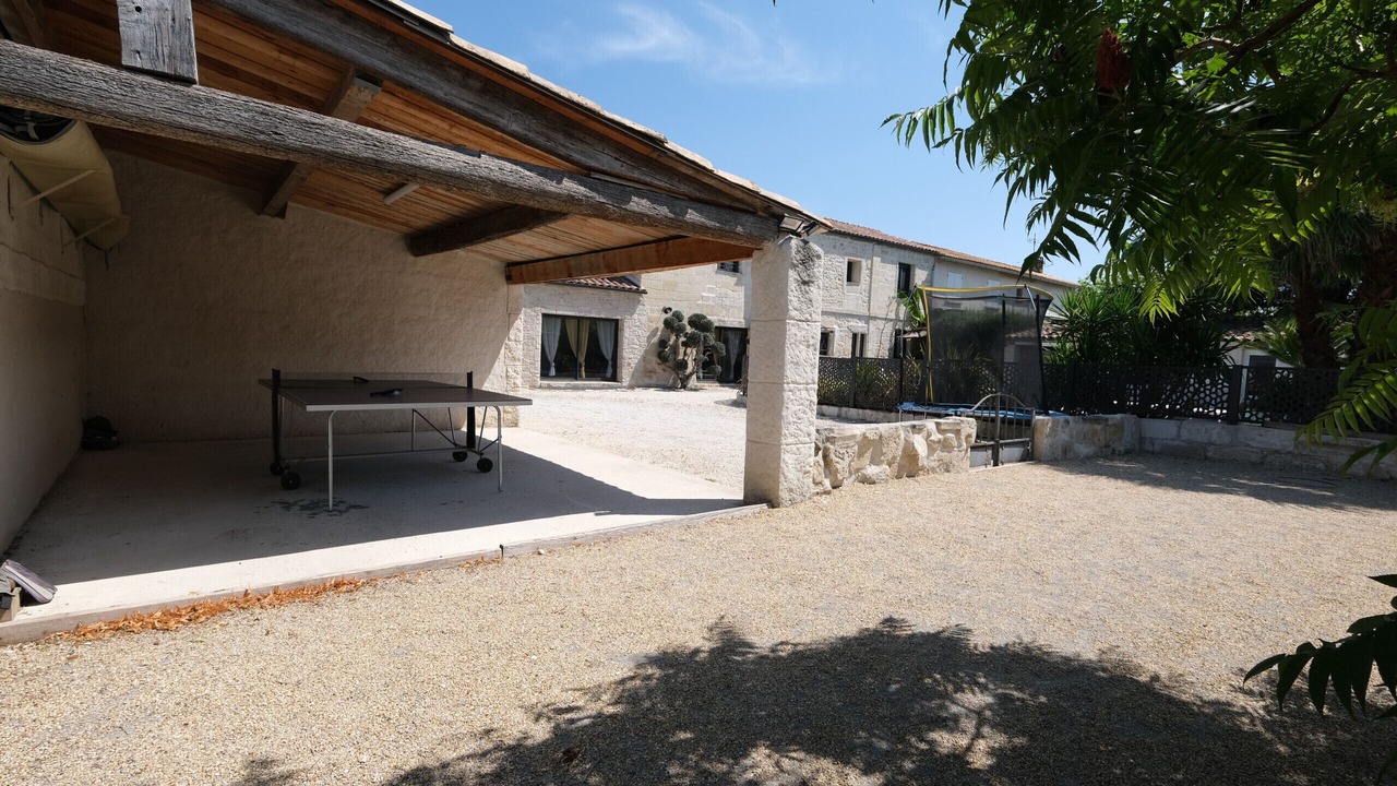Photo of Patio Balcony in Beaucaire