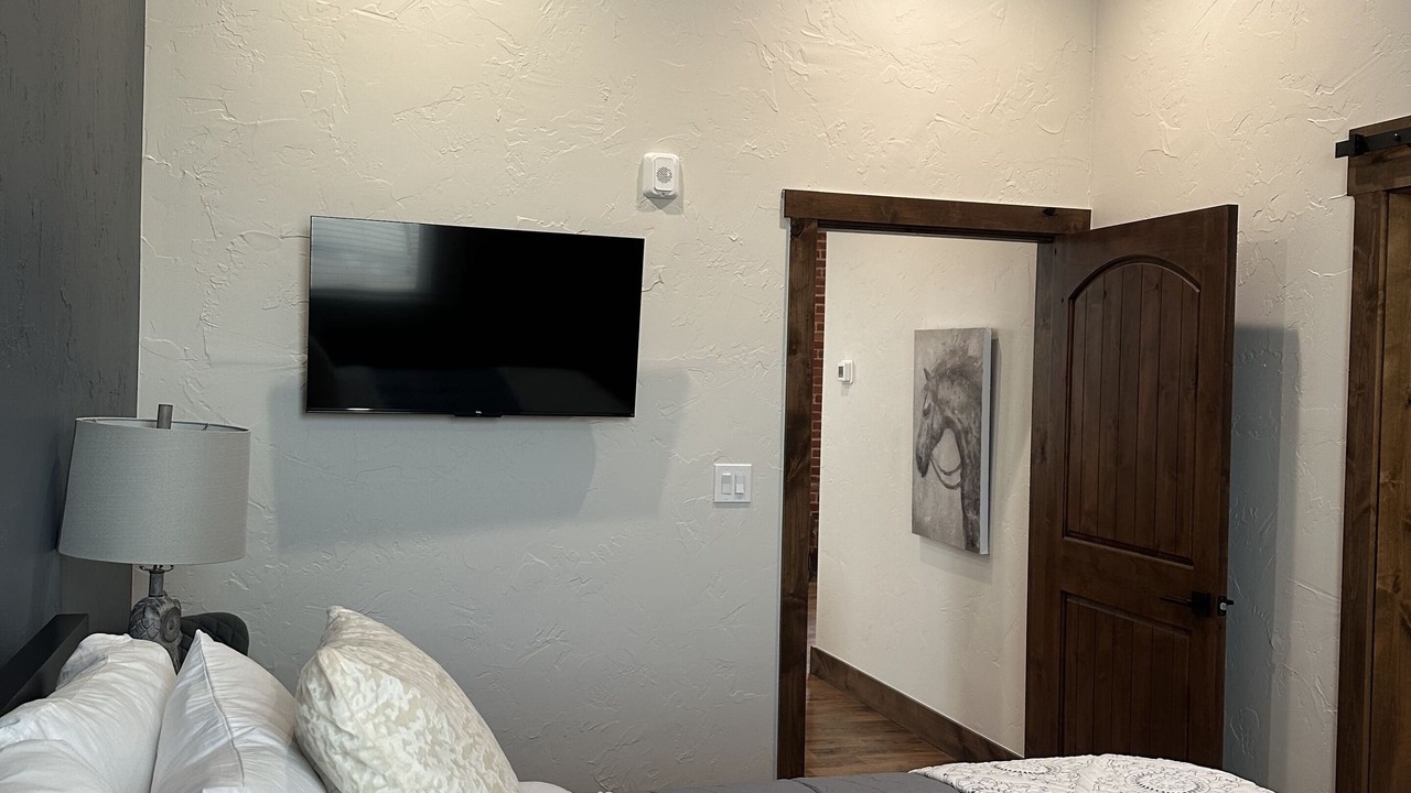 Photo of Bedroom in Aubrey