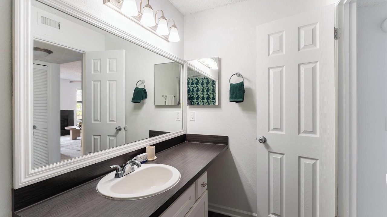 Photo of Bathroom in Sunbeam