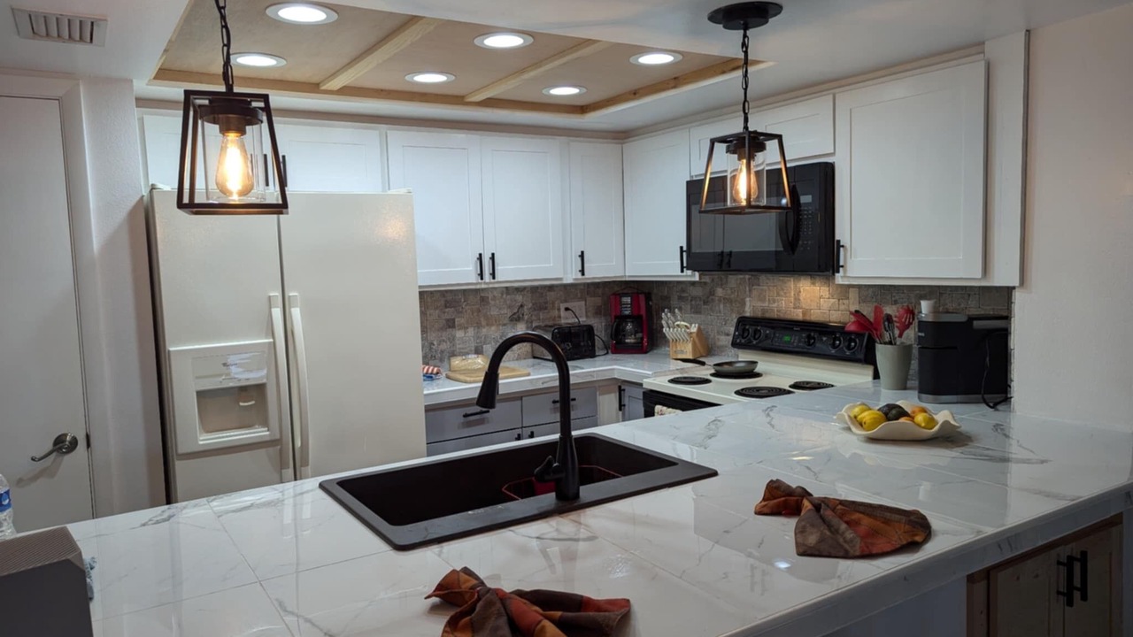 Photo of Kitchen in Gulf Gate Estates