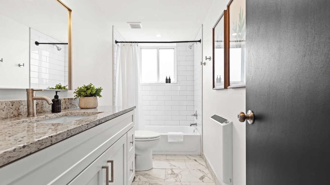 Photo of Bathroom in Royal Oak