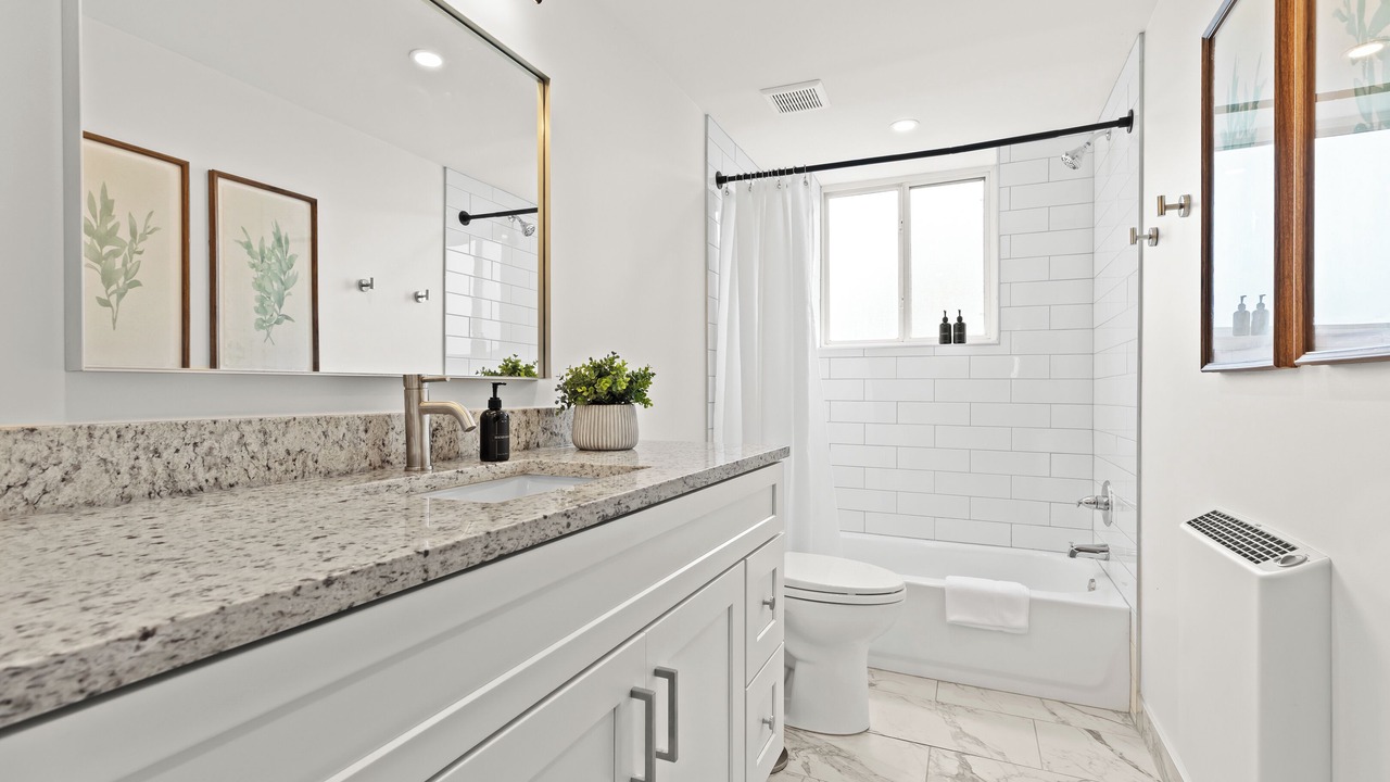 Photo of Bathroom in Royal Oak