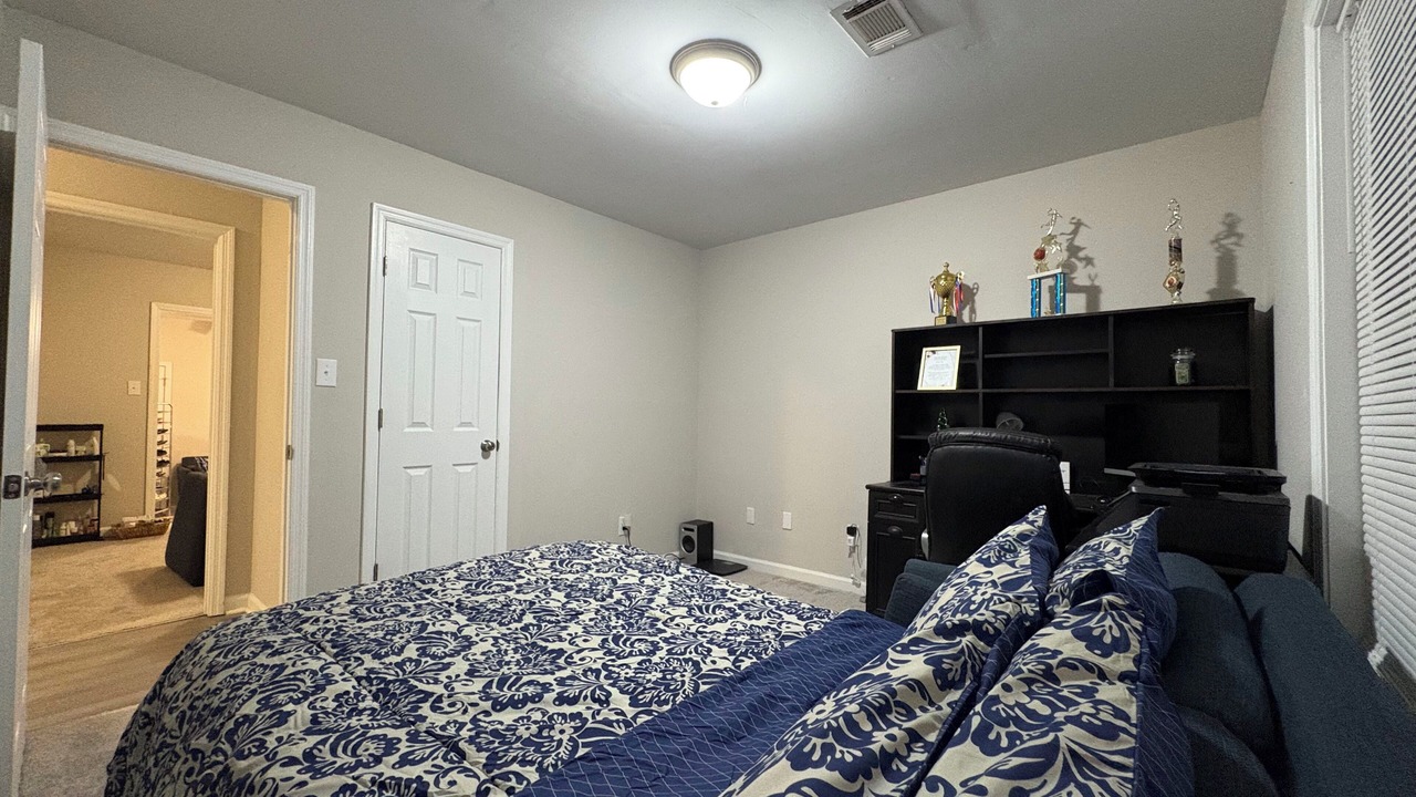 Photo of Bedroom in Gracewood