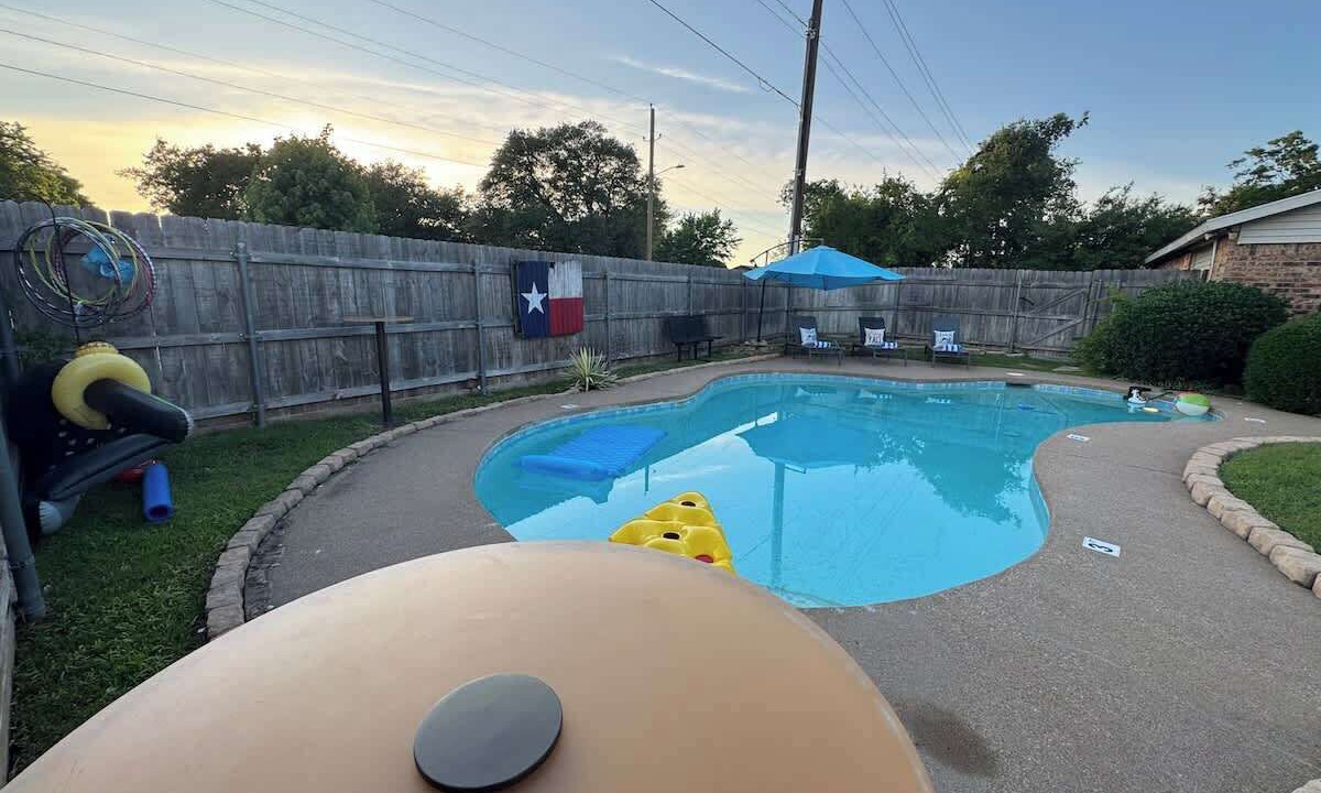 Photo of Outdoor in Garland