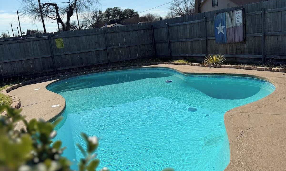 Photo of Outdoor in Garland