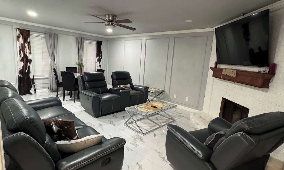 Photo of Livingroom in Garland