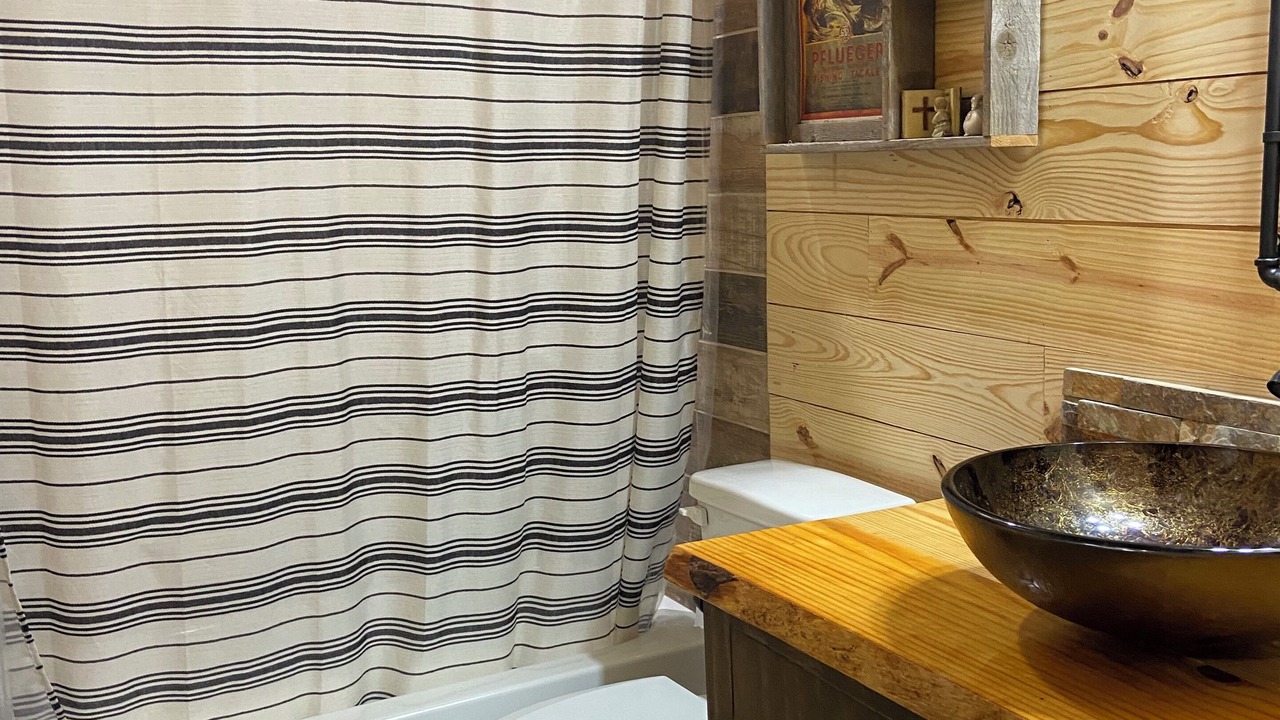 Photo of Bathroom in Oil City