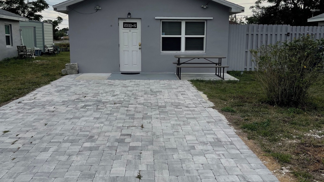 Photo of Outdoor in Warm Mineral Springs