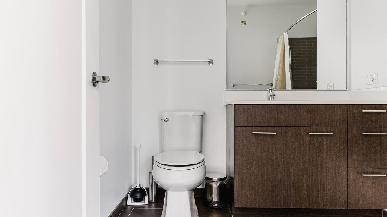 Photo of Bathroom in Near North Side