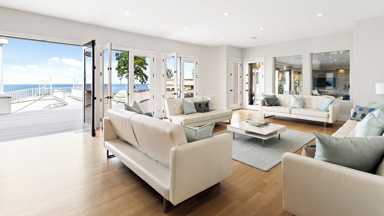 Photo of Livingroom in Belle Terre