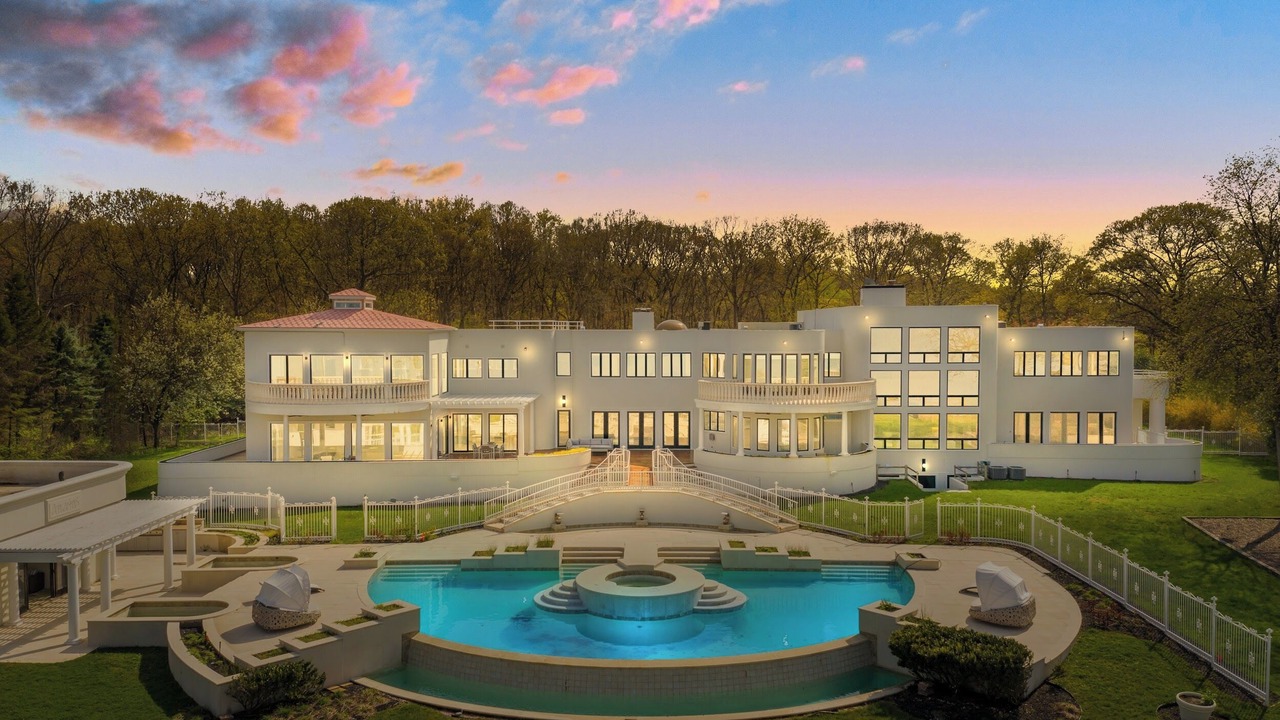 Photo of Outdoor in Belle Terre