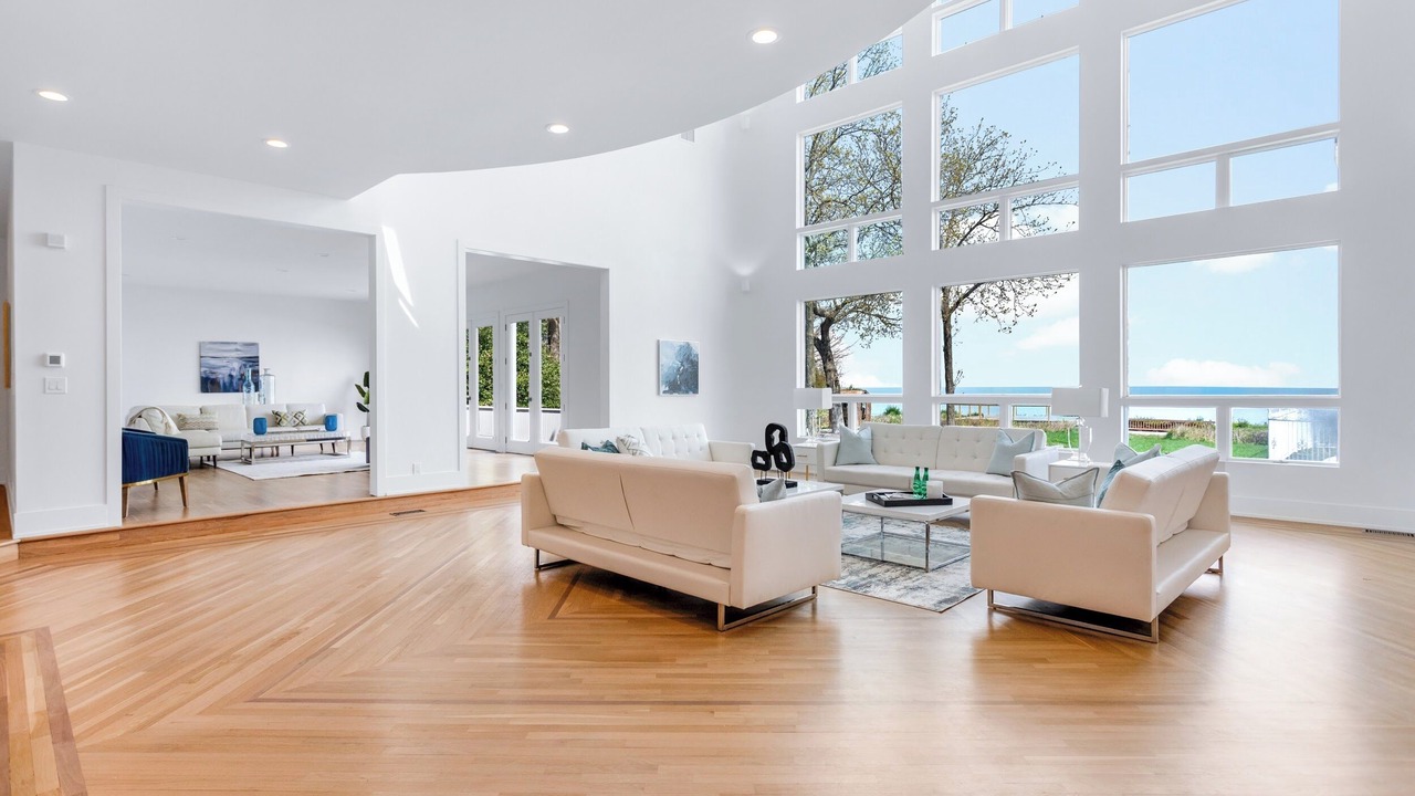 Photo of Livingroom in Belle Terre