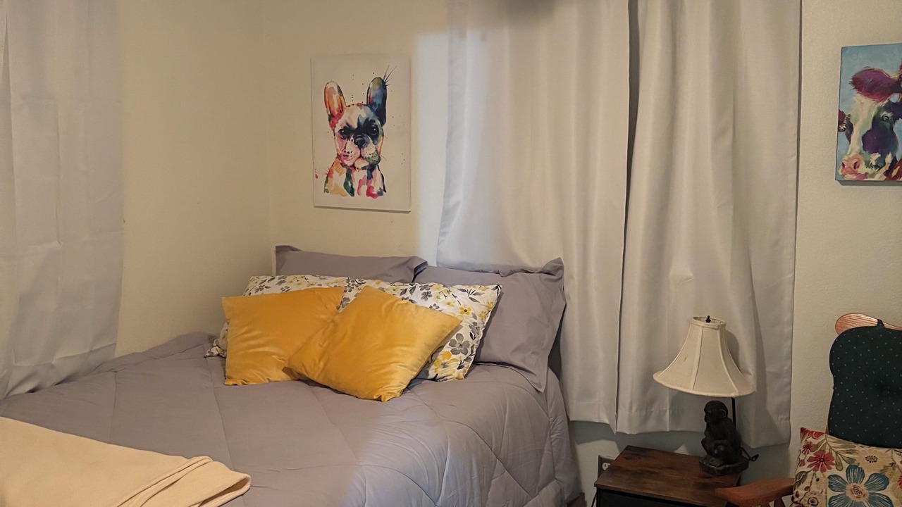 Photo of Bedroom in Plainview