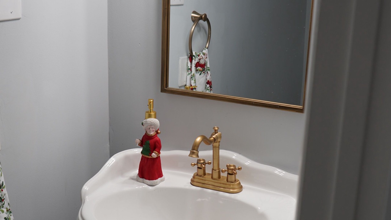 Photo of Bathroom in Utica
