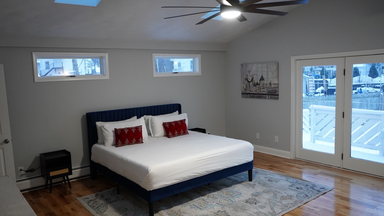 Photo of Bedroom in Utica