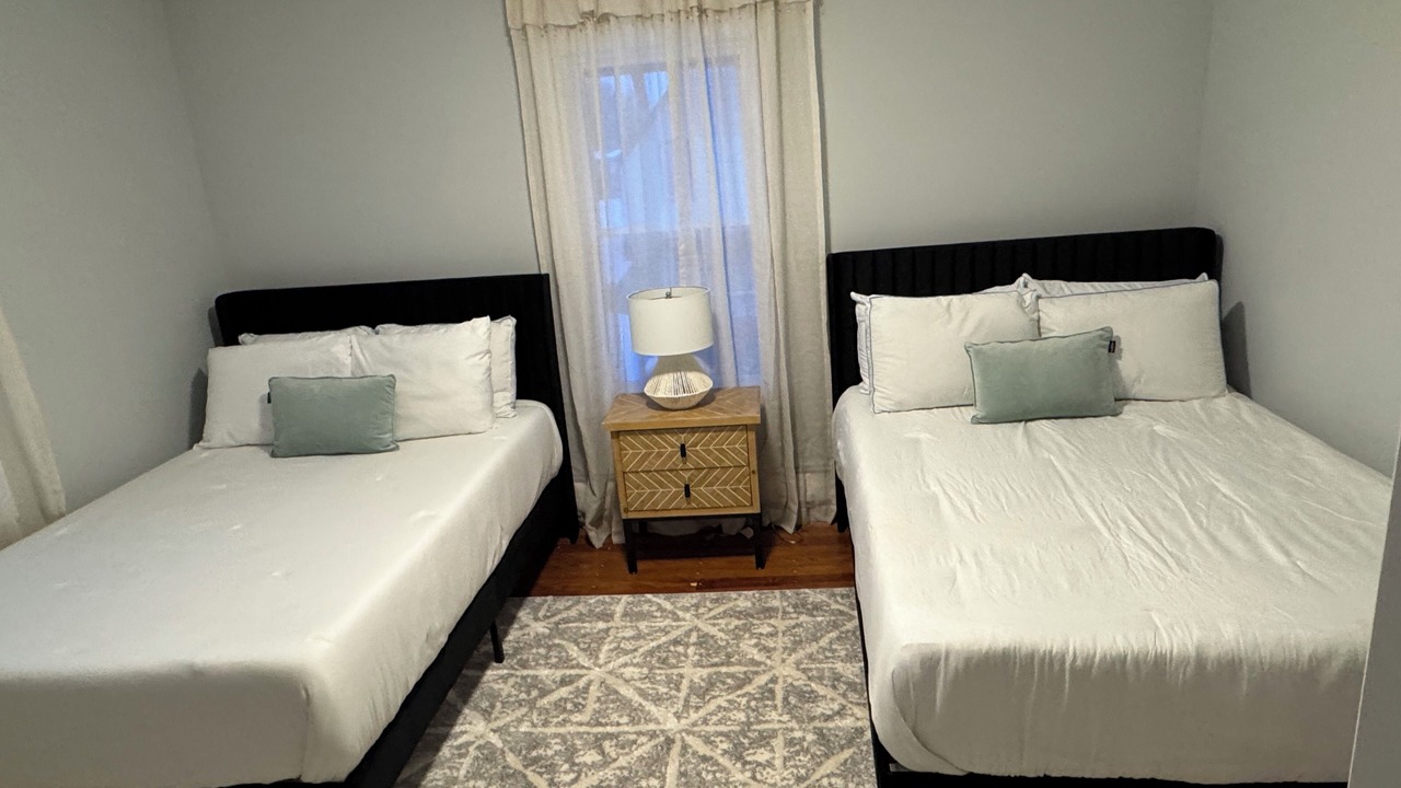 Photo of Bedroom in Utica