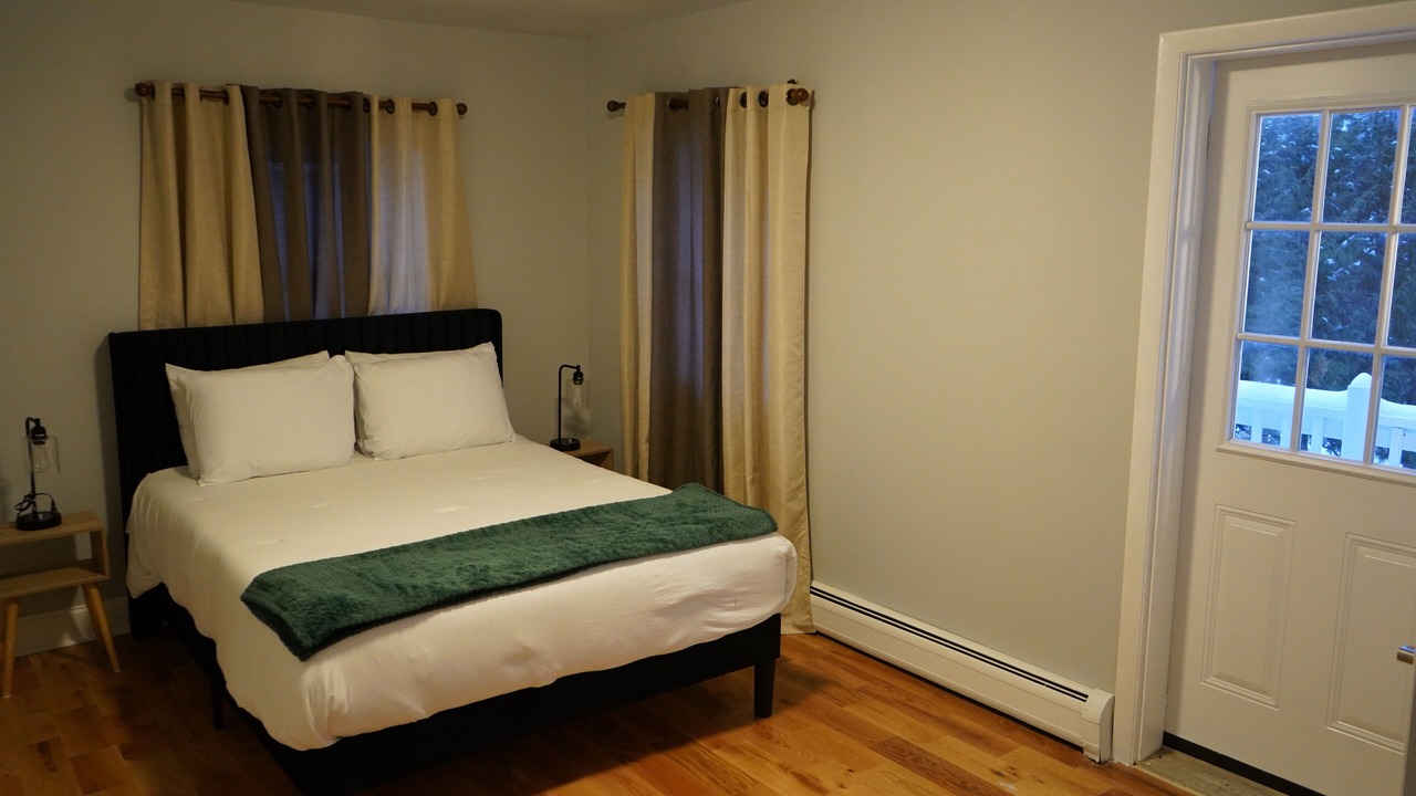 Photo of Bedroom in Utica
