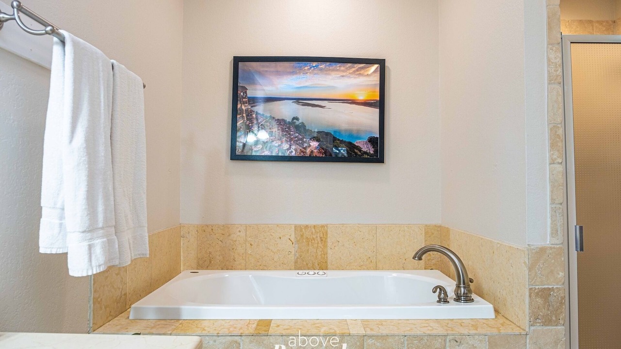 Photo of Bathroom in Highland Lake Estates