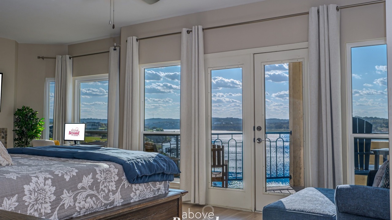 Photo of Bedroom in Highland Lake Estates