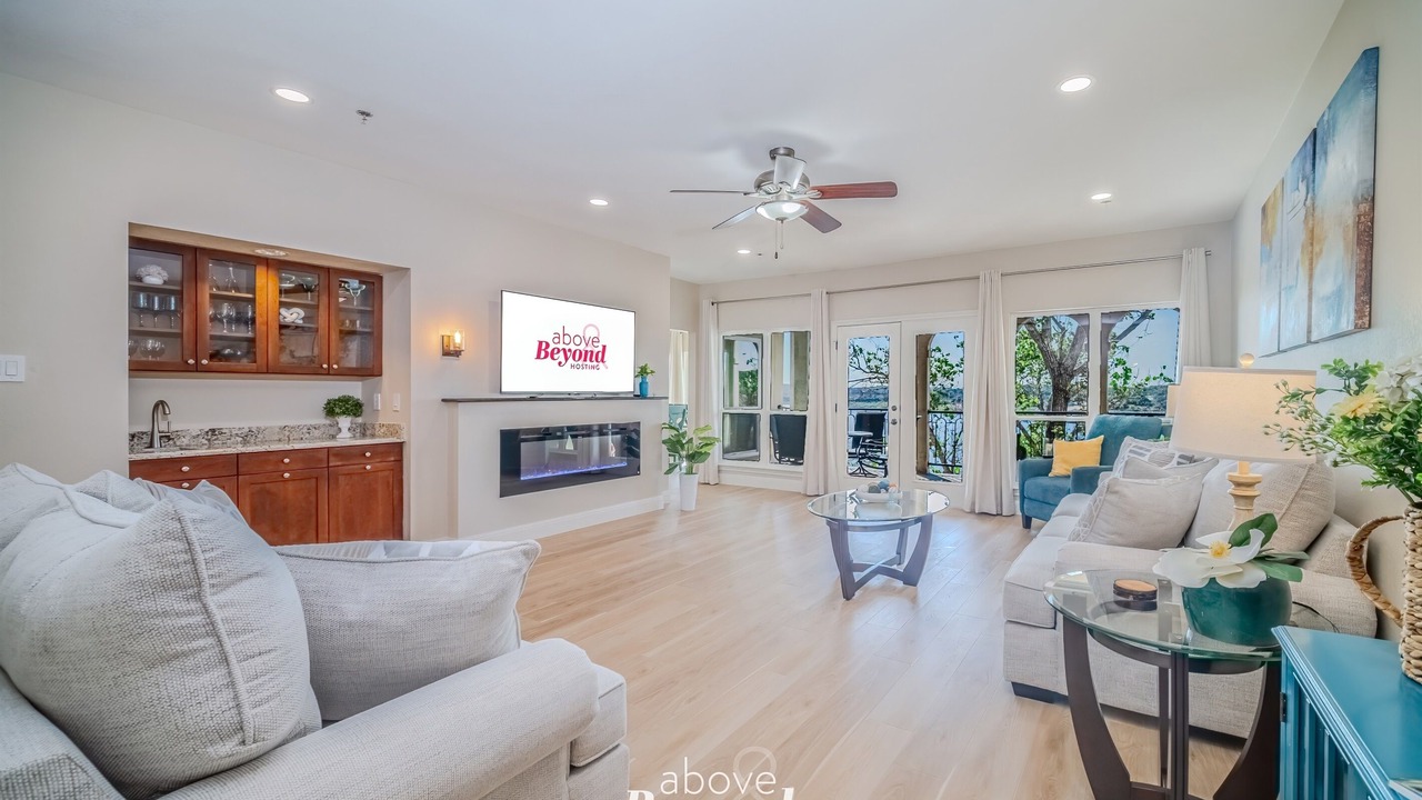 Photo of Livingroom in Highland Lake Estates