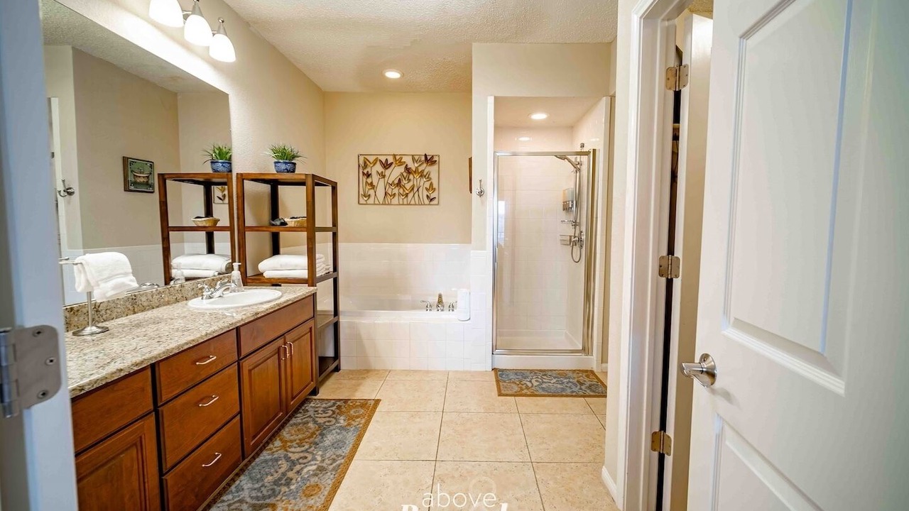 Photo of Bathroom in Highland Lake Estates