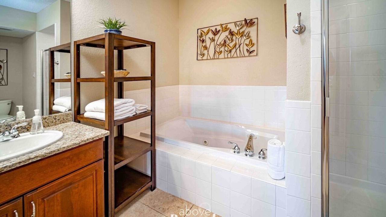 Photo of Bathroom in Highland Lake Estates