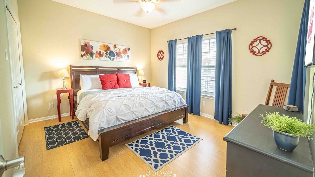 Photo of Bedroom in Highland Lake Estates