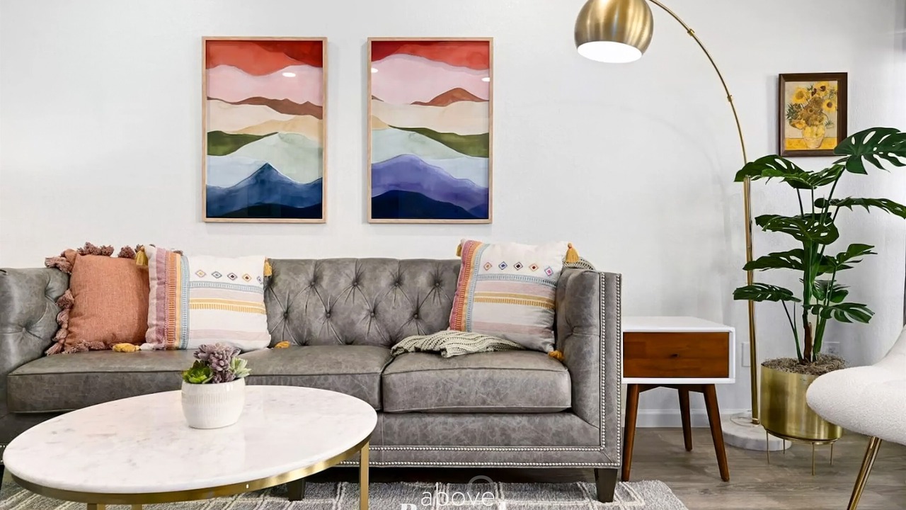 Photo of Livingroom in Highland Lake Estates