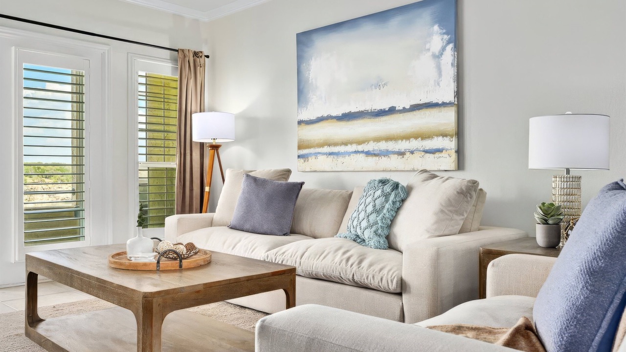 Photo of Livingroom in Highland Lake Estates