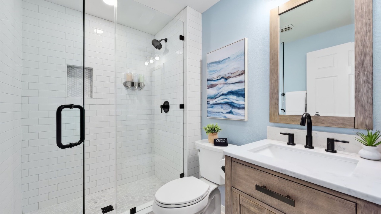 Photo of Bathroom in Highland Lake Estates