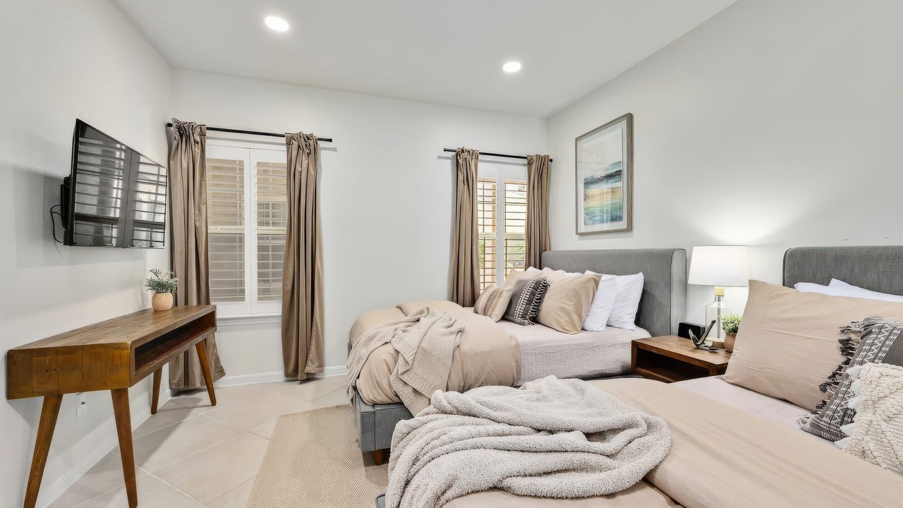 Photo of Bedroom in Highland Lake Estates