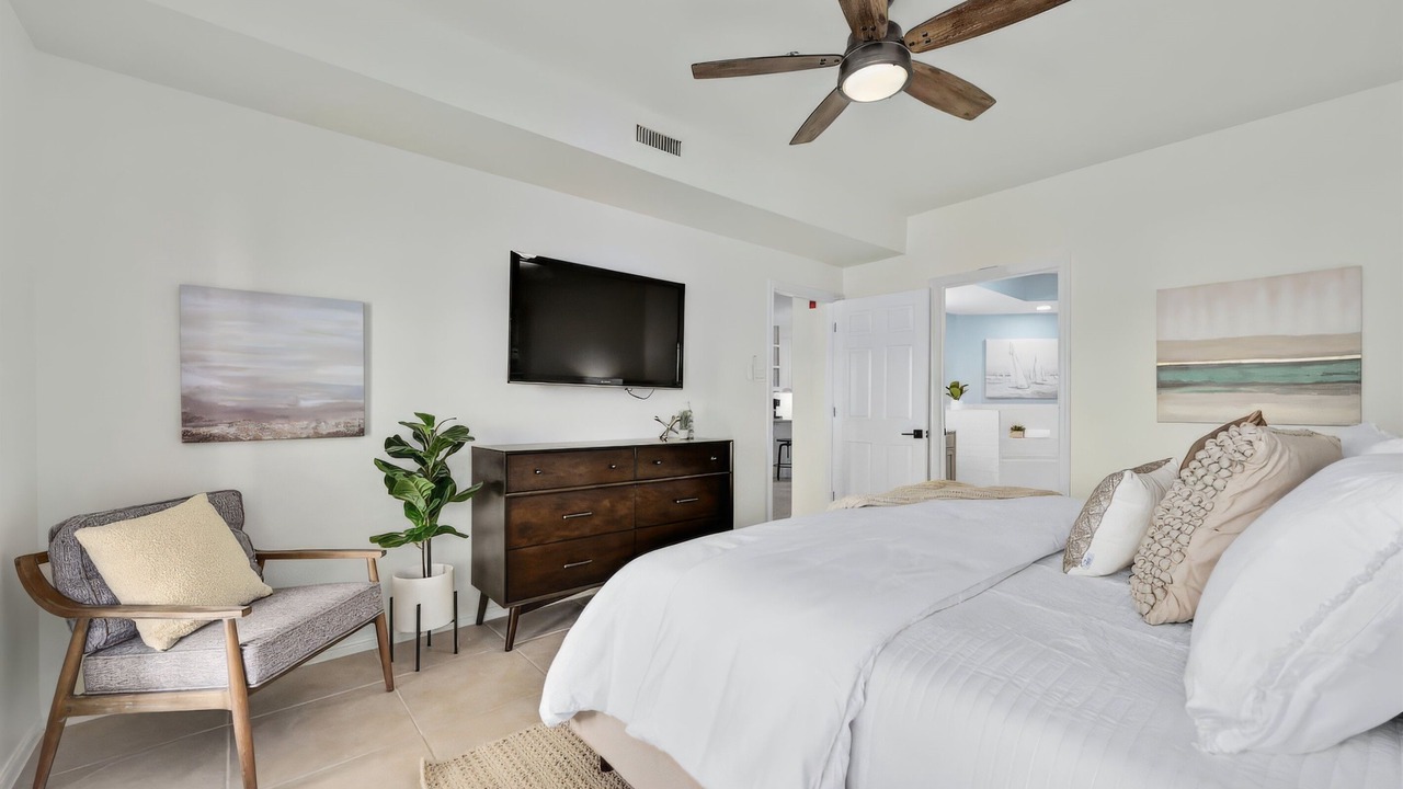 Photo of Bedroom in Highland Lake Estates