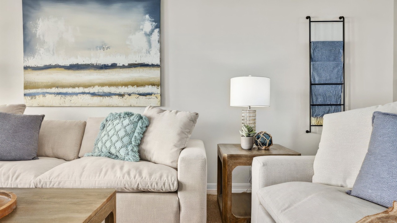 Photo of Livingroom in Highland Lake Estates
